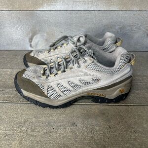 Merrell Mesa Ventilator 10460 Women's Size 9 Hiking Shoe Boot Tan Beige Low